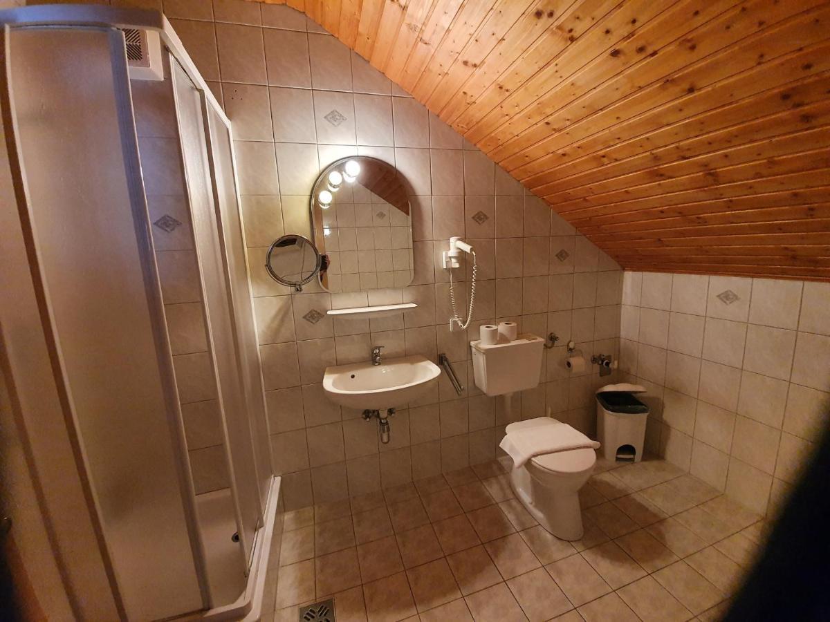 Appartement Zur Post Ферлах Екстер'єр фото