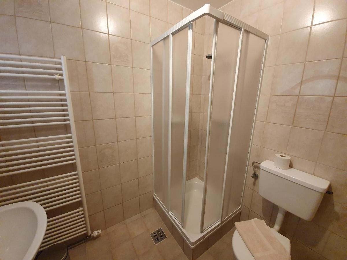 Appartement Zur Post Ферлах Екстер'єр фото
