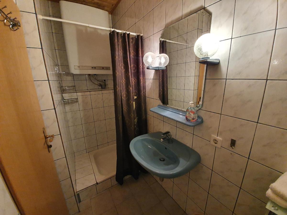 Appartement Zur Post Ферлах Екстер'єр фото