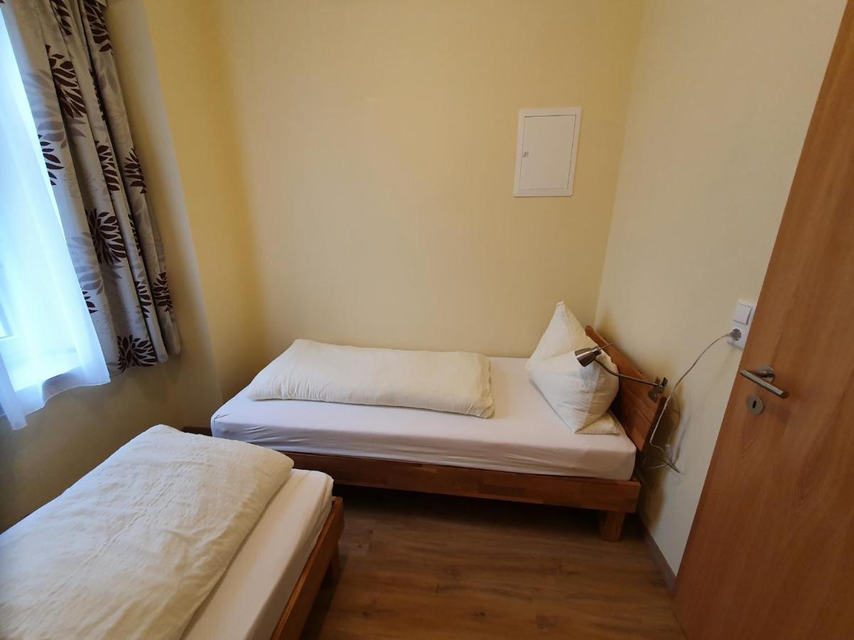 Appartement Zur Post Ферлах Екстер'єр фото