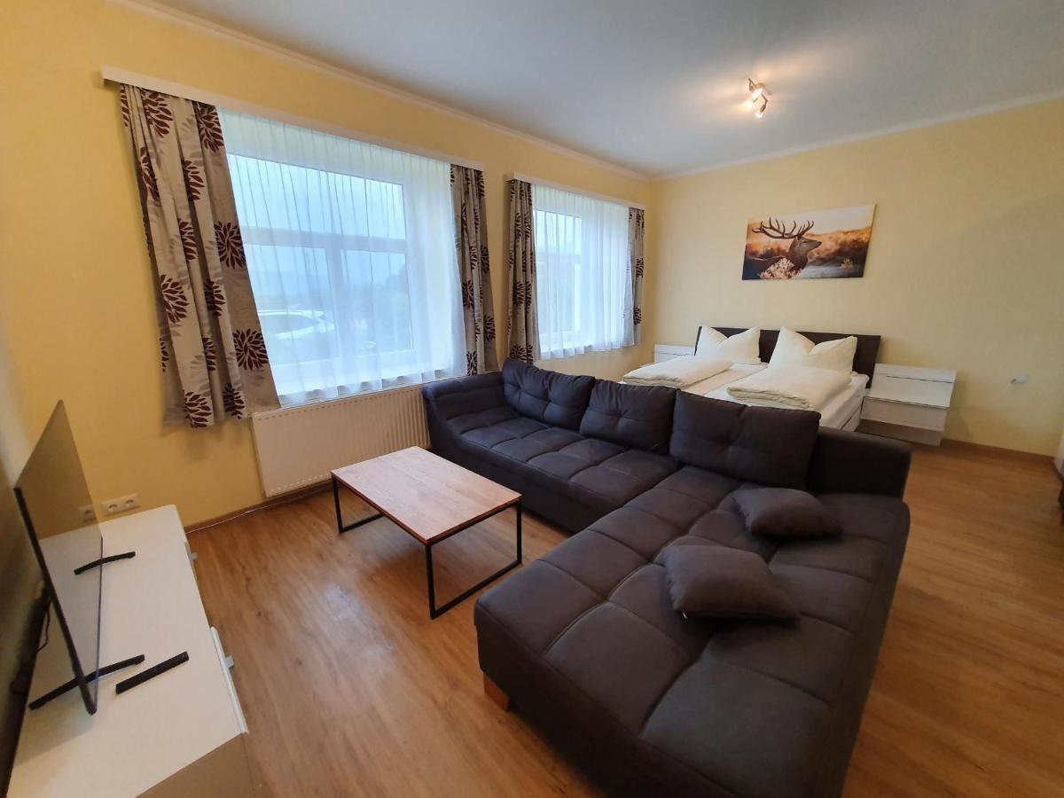 Appartement Zur Post Ферлах Екстер'єр фото